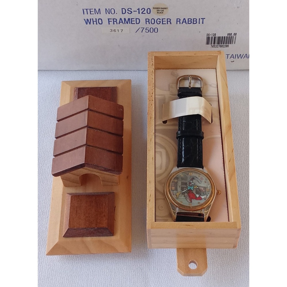 1995 Disney Fossil Watch Collectors Club Train Series IV Roger Rabbit DS-120 LE